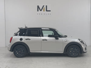 Mini Cooper S 2.0L Sport Hatchabck Manual