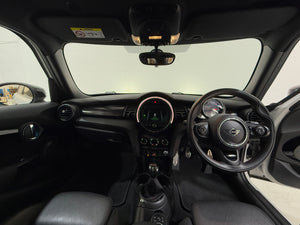Mini Cooper S 2.0L Sport Hatchabck Manual