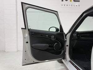 Mini Cooper S 2.0L Sport Hatchabck Manual